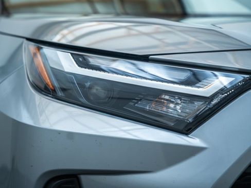 Certified 2025 Toyota RAV4 LE FWD image 12