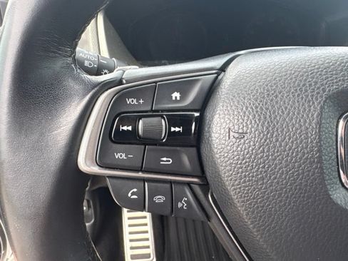 Used 2021 Honda Accord Sport image 8