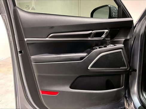 Used 2024 Kia Telluride S w/ S Sunroof Package image 21