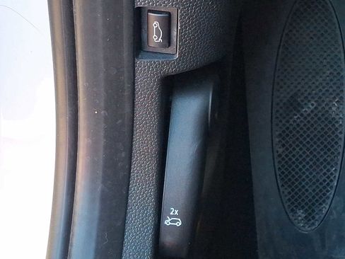 Certified 2024 MINI Cooper 2-Door Hardtop image 26