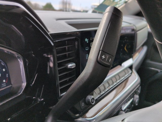 Used 2024 Chevrolet Silverado 1500 RST AWD/4WD image 18