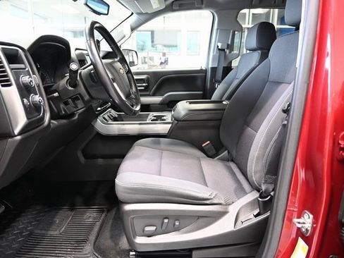 Used 2018 Chevrolet Silverado 1500 LT w/ All Star Edition image 10