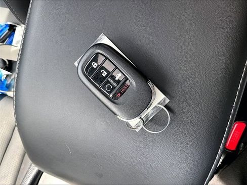 Used 2023 Honda Accord Sport image 11