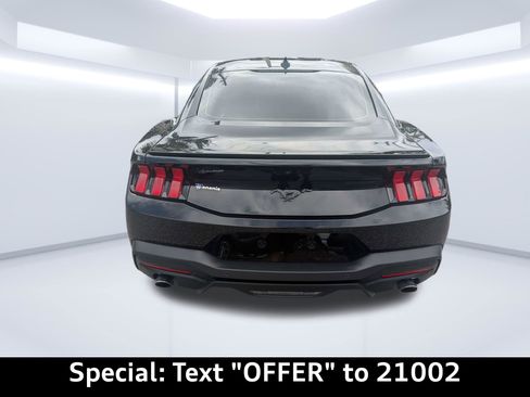 Used 2024 Ford Mustang Premium RWD image 5