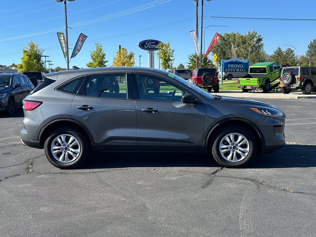 Used 2022 Ford Escape S AWD/4WD image 9