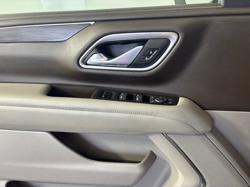 Used 2021 Chevrolet Tahoe LT w/ LT Signature Package AWD/4WD image 12