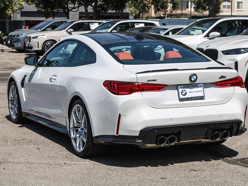 Used 2026 BMW M4 xDrive Competition w/ Executive Package AWD/4WD image 4