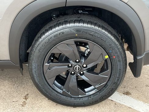 New 2026 Nissan Rogue SV w/ Cold Weather Package FWD image 8