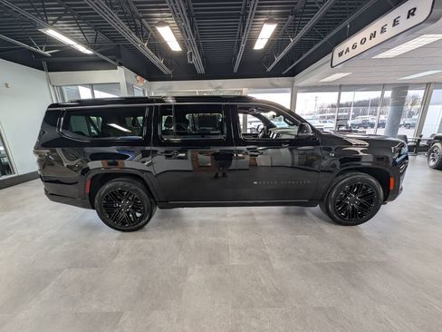 New 2026 Jeep Grand Wagoneer L Limited image 3