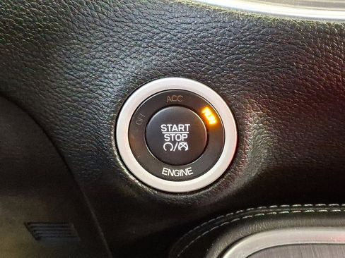 Used 2015 Dodge Challenger R/T w/ Quick Order Package 28B R/T image 22