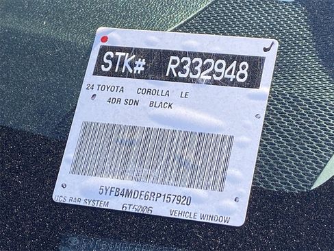 Certified 2024 Toyota Corolla LE image 34