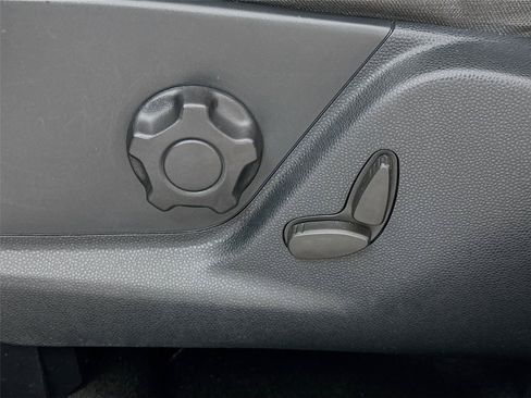 Used 2020 Ford EcoSport SE w/ SE Convenience Package FWD image 23