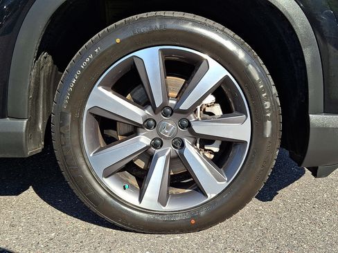 Certified 2023 Honda Pilot Elite image 8