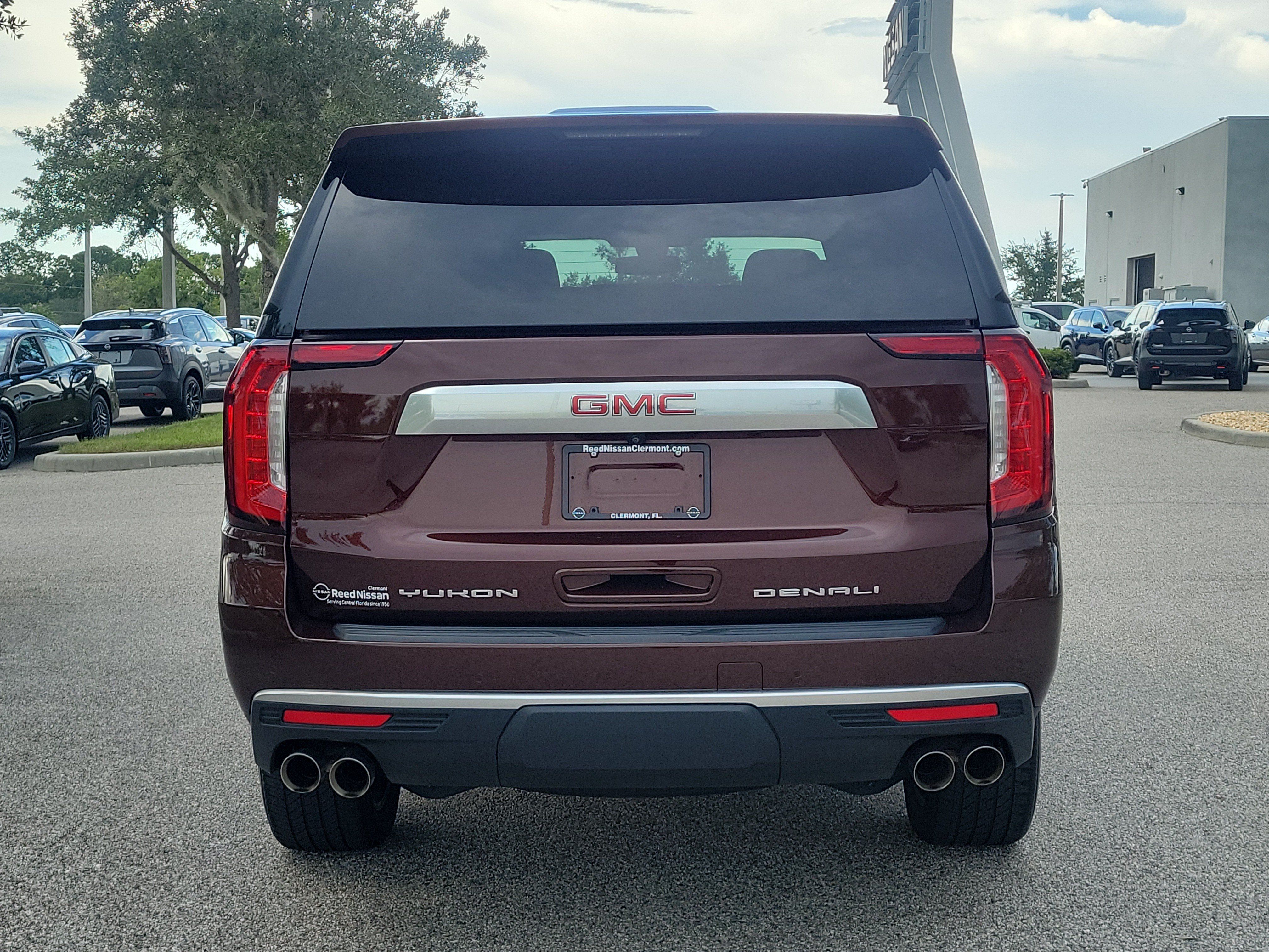 Used 2022 GMC Yukon Denali AWD/4WD image 7