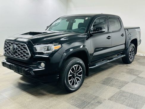 Certified 2023 Toyota Tacoma TRD Sport w/ Advanced Technology Package AWD/4WD image 3