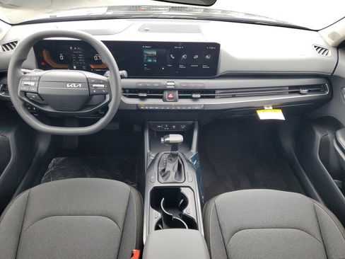 New 2026 Kia K4 LXS image 23