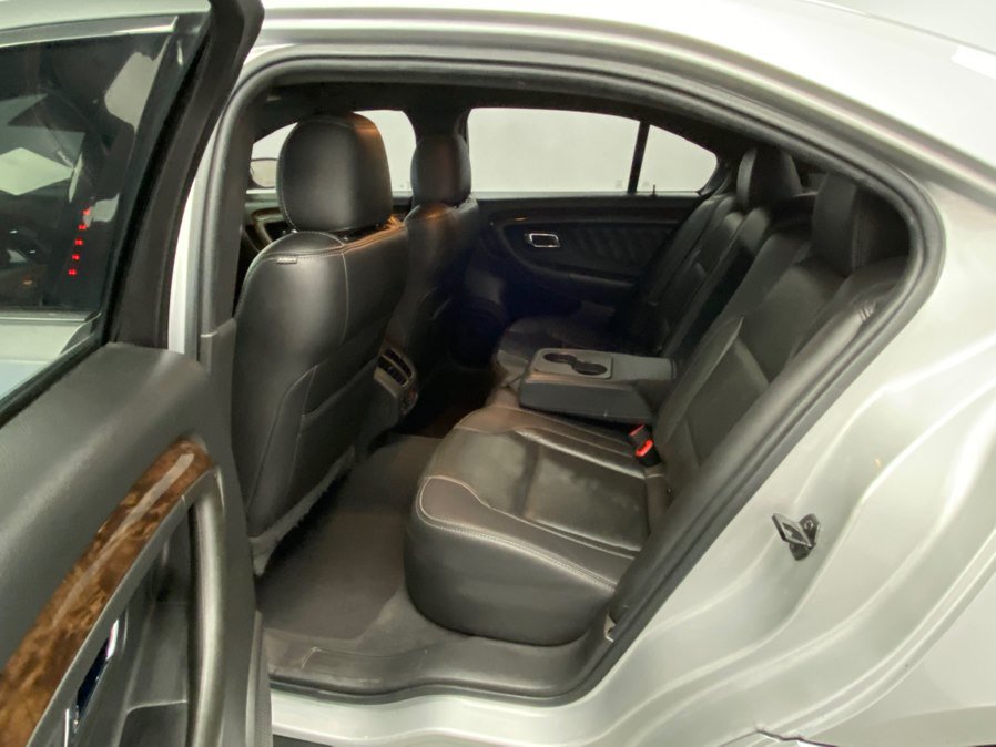Used 2019 Ford Taurus Limited FWD image 35