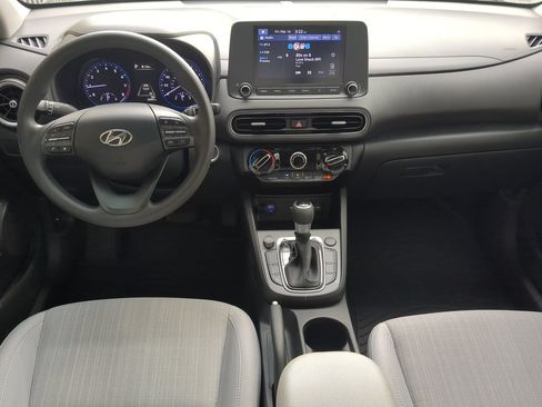 Certified 2022 Hyundai Kona SEL FWD image 11