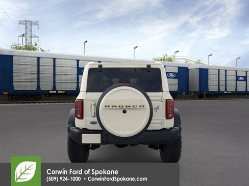 New 2026 Ford Bronco Outer Banks AWD/4WD image 7