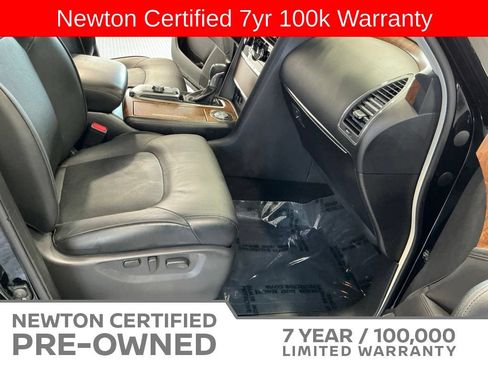 Used 2023 Nissan Armada SL w/ Captain's Chairs Package RWD image 19