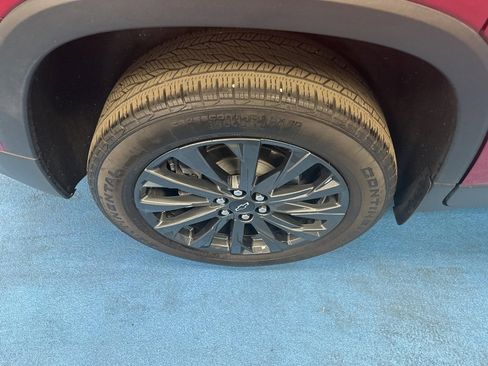 Certified 2023 Chevrolet Traverse RS image 5