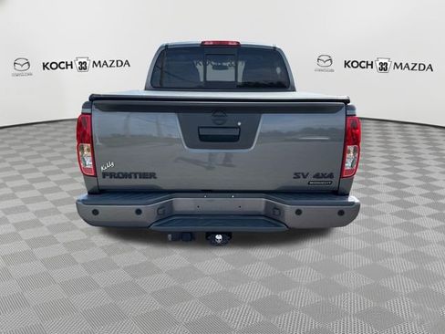 Used 2020 Nissan Frontier SV w/ Midnight Edition Floor Mats AWD/4WD image 6