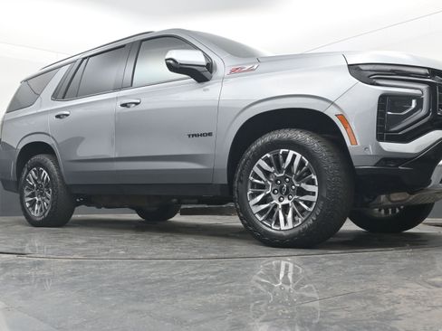 Certified 2025 Chevrolet Tahoe Z71 image 24