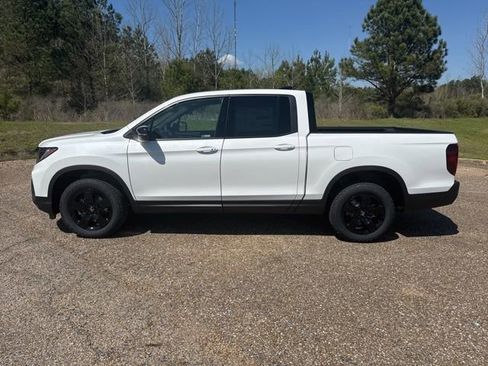 New 2026 Honda Ridgeline Black Edition image 5