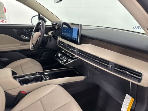 New 2025 Lincoln Corsair Grand Touring w/ Equipment Group 301A image 20