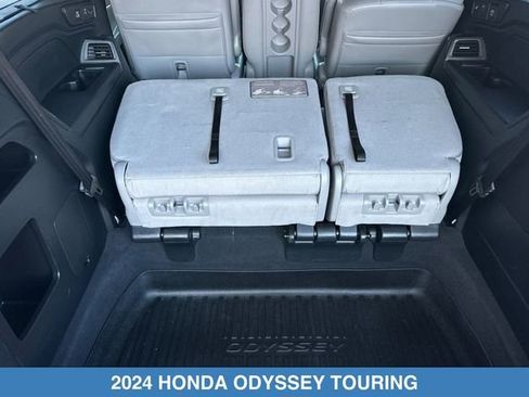 Certified 2024 Honda Odyssey Touring image 20