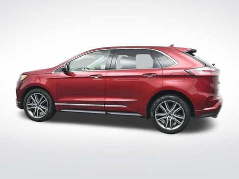 Used 2019 Ford Edge Titanium w/ Equipment Group 301A image 10