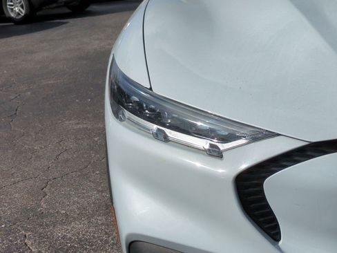 Certified 2023 Ford Mustang Mach-E Select image 9