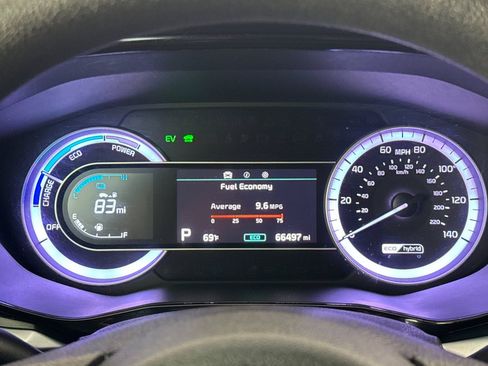 Used 2022 Kia Niro LX image 18