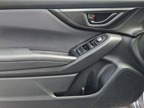 Used 2023 Subaru Crosstrek 2.0i Premium image 13