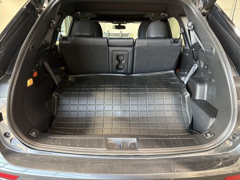 Used 2025 Mitsubishi Outlander SEL AWD/4WD image 18