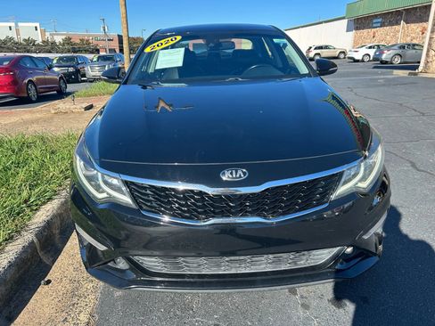 Used 2020 Kia Optima S image 2