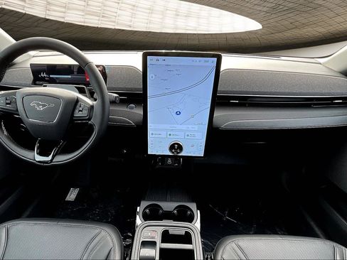 New 2025 Ford Mustang Mach-E Premium image 5