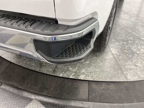 Certified 2024 Chevrolet Silverado 1500 LT image 33