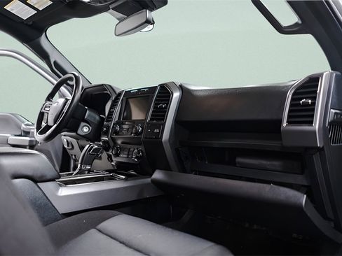 Used 2020 Ford F150 XLT w/ Equipment Group 302A Luxury image 37