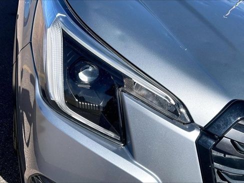 Used 2022 Subaru Forester Limited w/ Popular Package #3 image 30