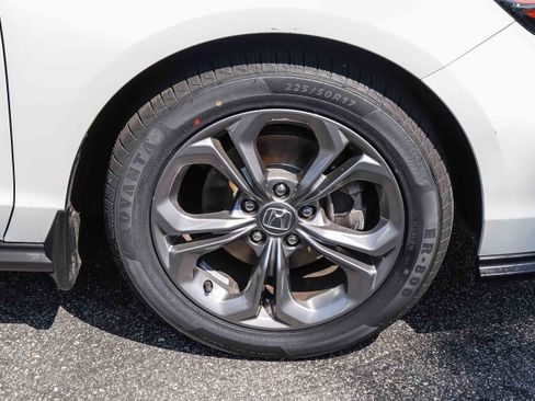 Certified 2024 Honda Accord EX image 7