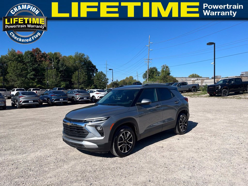 Used 2026 Chevrolet TrailBlazer LT FWD image 1