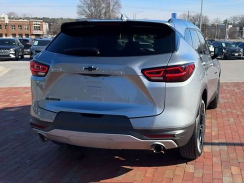 Used 2023 Chevrolet Blazer LT w/ Sound & Technology Package image 2