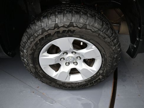 Used 2023 RAM 1500 Lone Star image 23