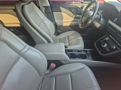 Used 2020 Lincoln Corsair FWD w/ Equipment Group 101A image 22