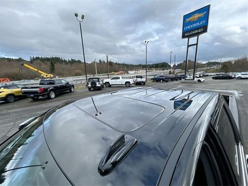 New 2025 Chevrolet Silverado 3500 LTZ w/ LTZ Premium Package image 21