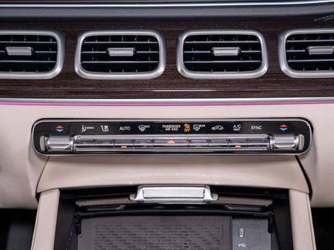 Used 2026 Mercedes-Benz GLS 450 4MATIC image 22