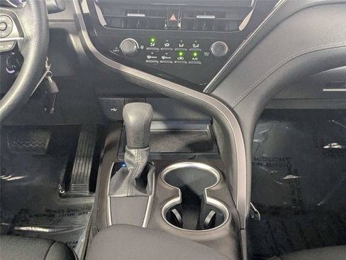 Certified 2021 Toyota Camry LE FWD image 41