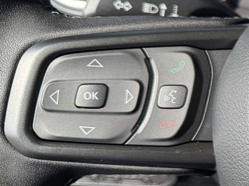 New 2025 Jeep Gladiator Sport image 33