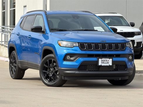 New 2026 Jeep Compass Latitude image 2
